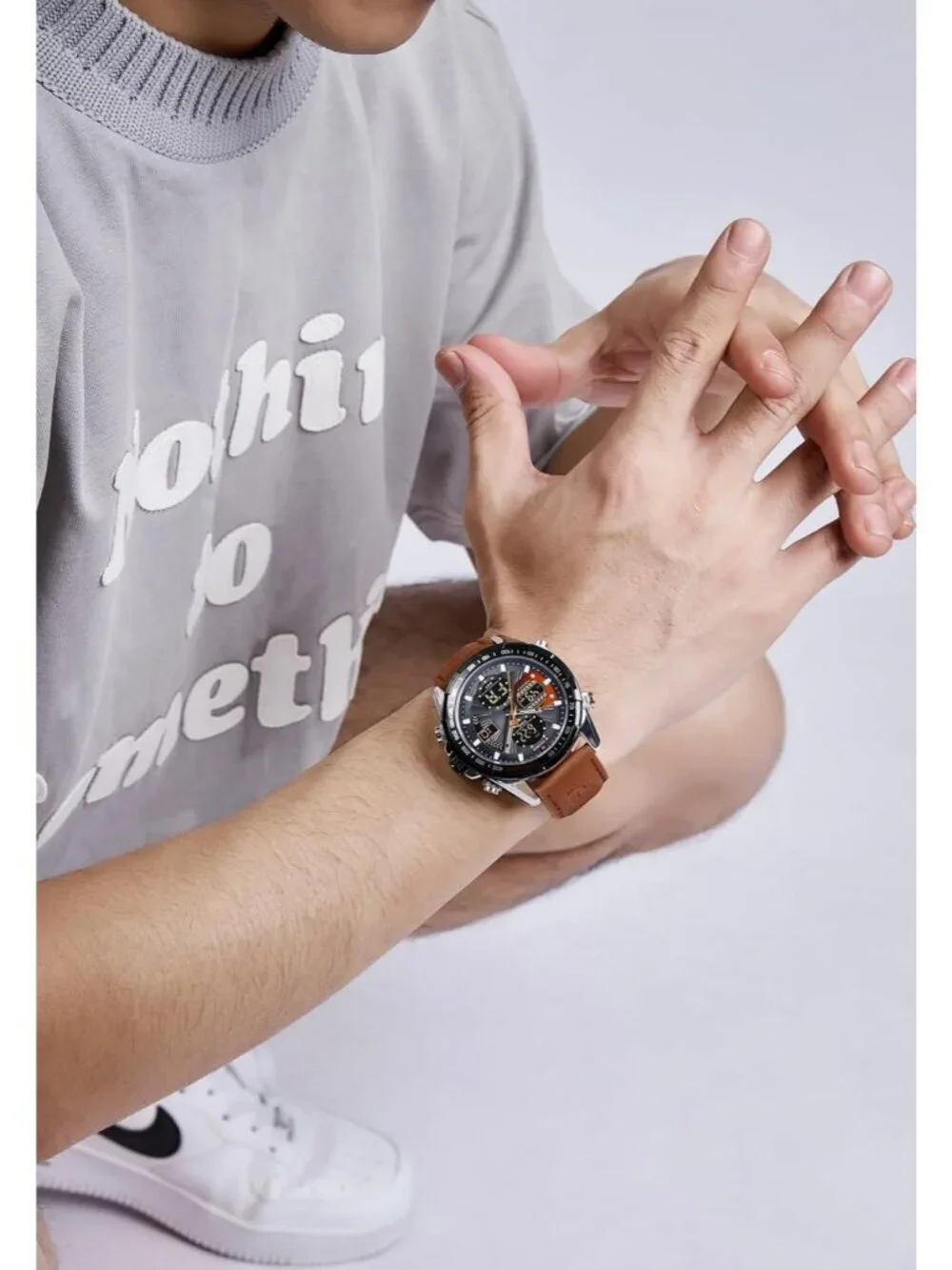 Men's Brown And Black Analog Waterproof Chronograph Classic Stylish Casual Watch